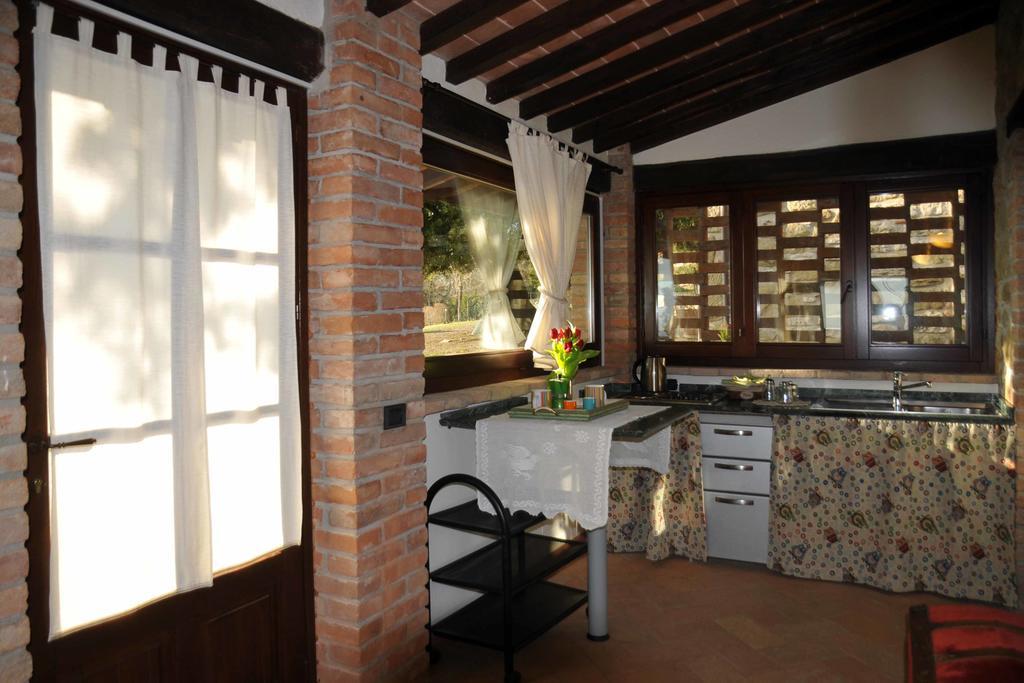 Agriturismo La Bicocca - Apt. "Il Leccio" Castel Rigone Ngoại thất bức ảnh